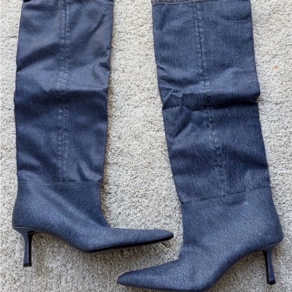 Alexander Wang Knee-High Pointed-Toe Boot in Dark Denim Viola Size 39/9